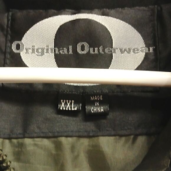 ❄️Original Outerwear Men's XXL Puffer Jacket Black, Gray with White piping NWOT - Picture 2 of 5